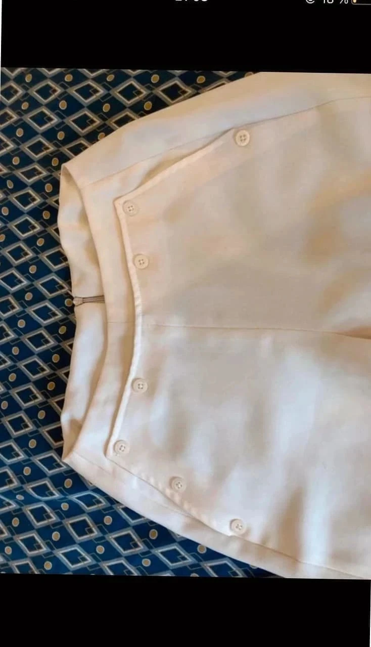 Pantalón beige vintage amplio talla 36/38 – photo 9